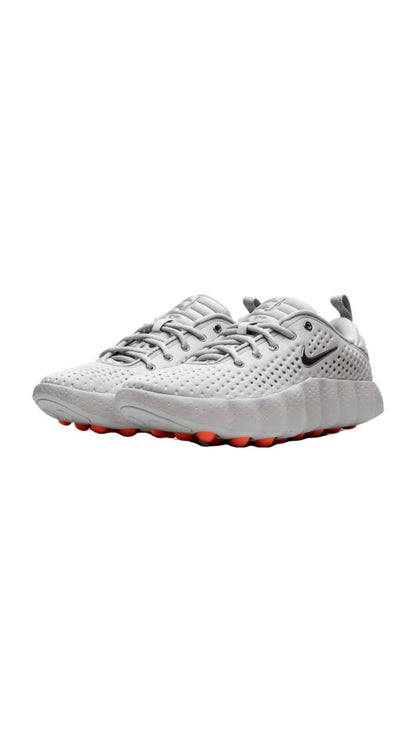 Nike Perfomance Mind 002